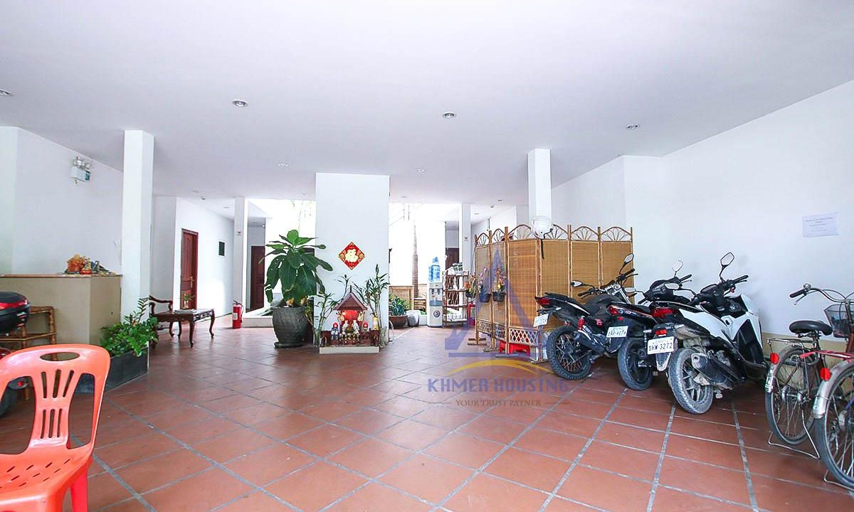 Apartment-Tuol-Kork-Phnom-Penh-48-copy